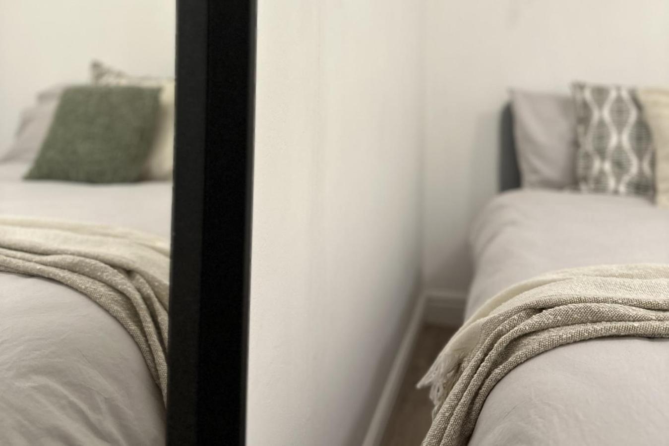 Apartamento Cosy 1Bd Getaway Perfect For Couples Stamford Exterior foto
